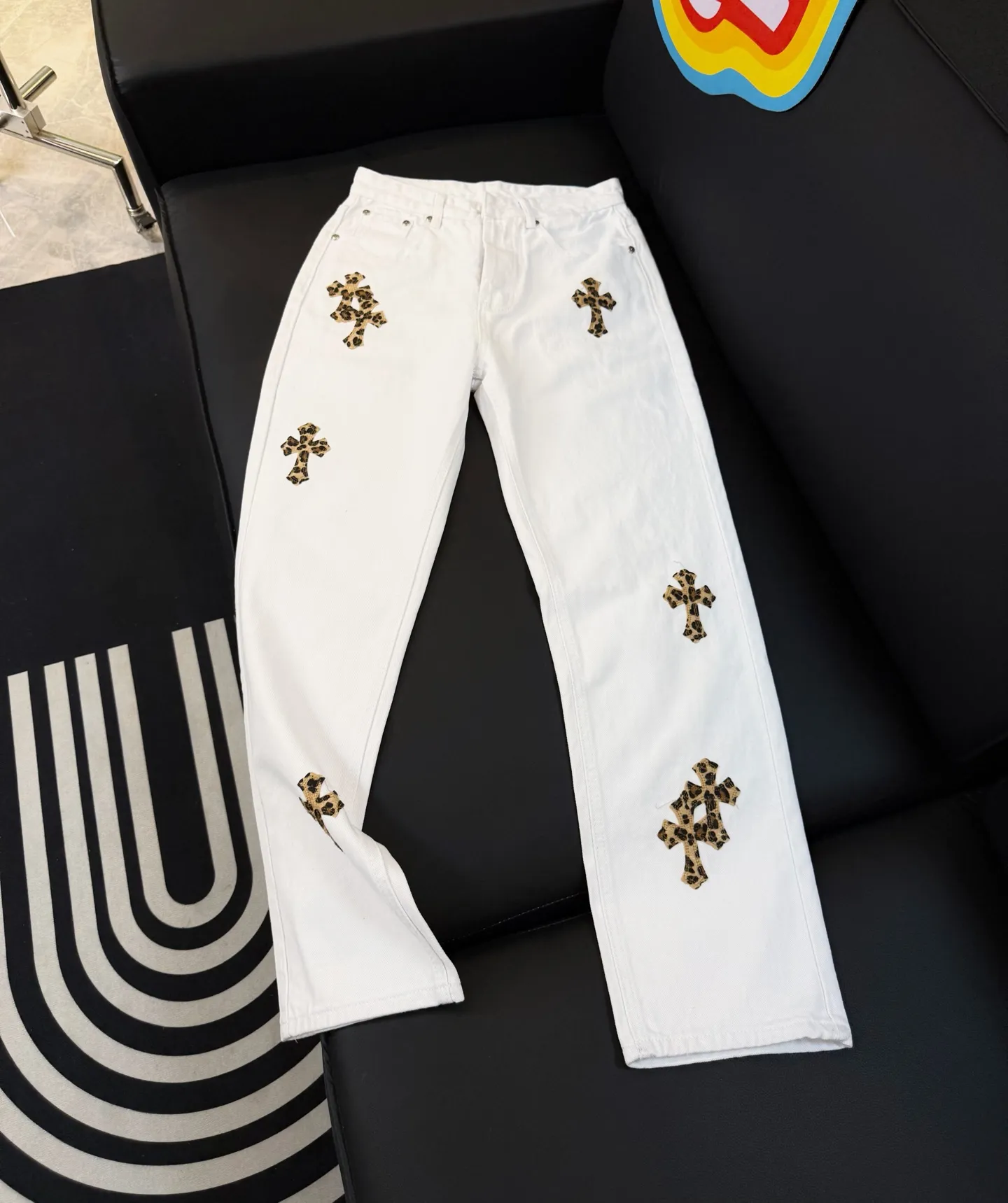 P260 Style number: D308 Chrome Hearts white striped jeans SIZE #28 30 32 34